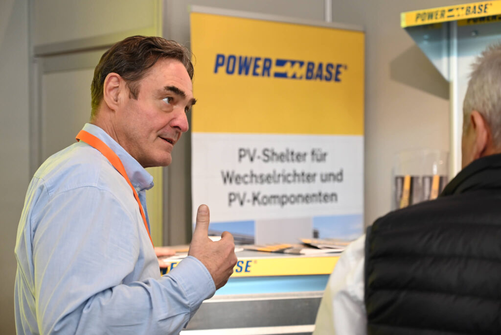 PowerBase_PV-Unterstand_SolarSolutions_5755